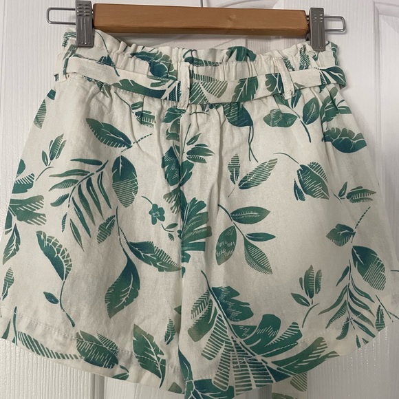 Cali 1850 linen shorts - Picture 2 of 2